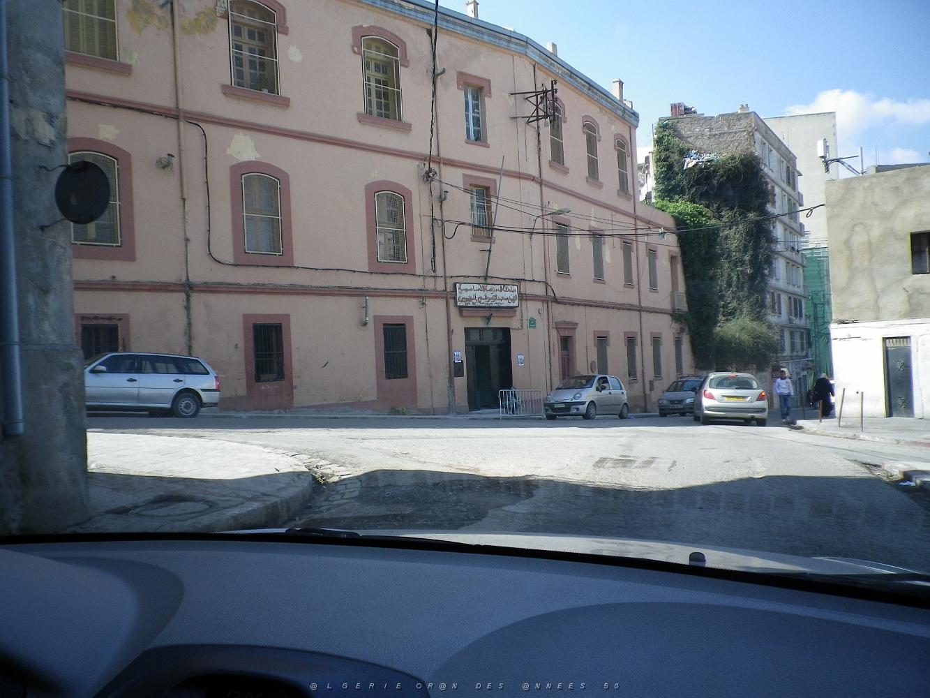 1029  ecole jean mace rue mirauchaux.JPG
